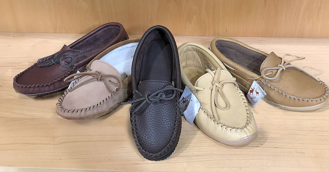 Buy moccasins hot sale near me